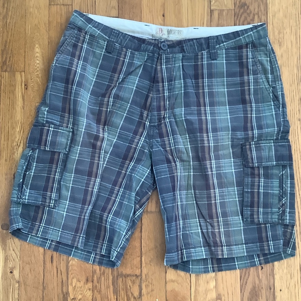 Dockers Men's Green Plaid Cargo Shorts